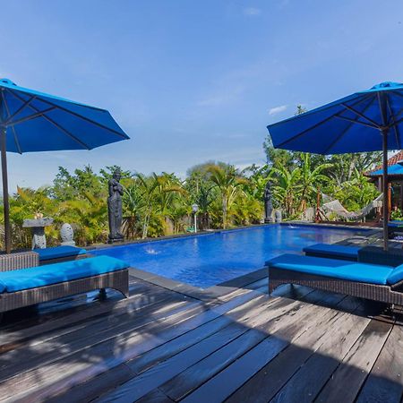 Tatak Bunut Villa Ceningan Lembongan Exterior photo