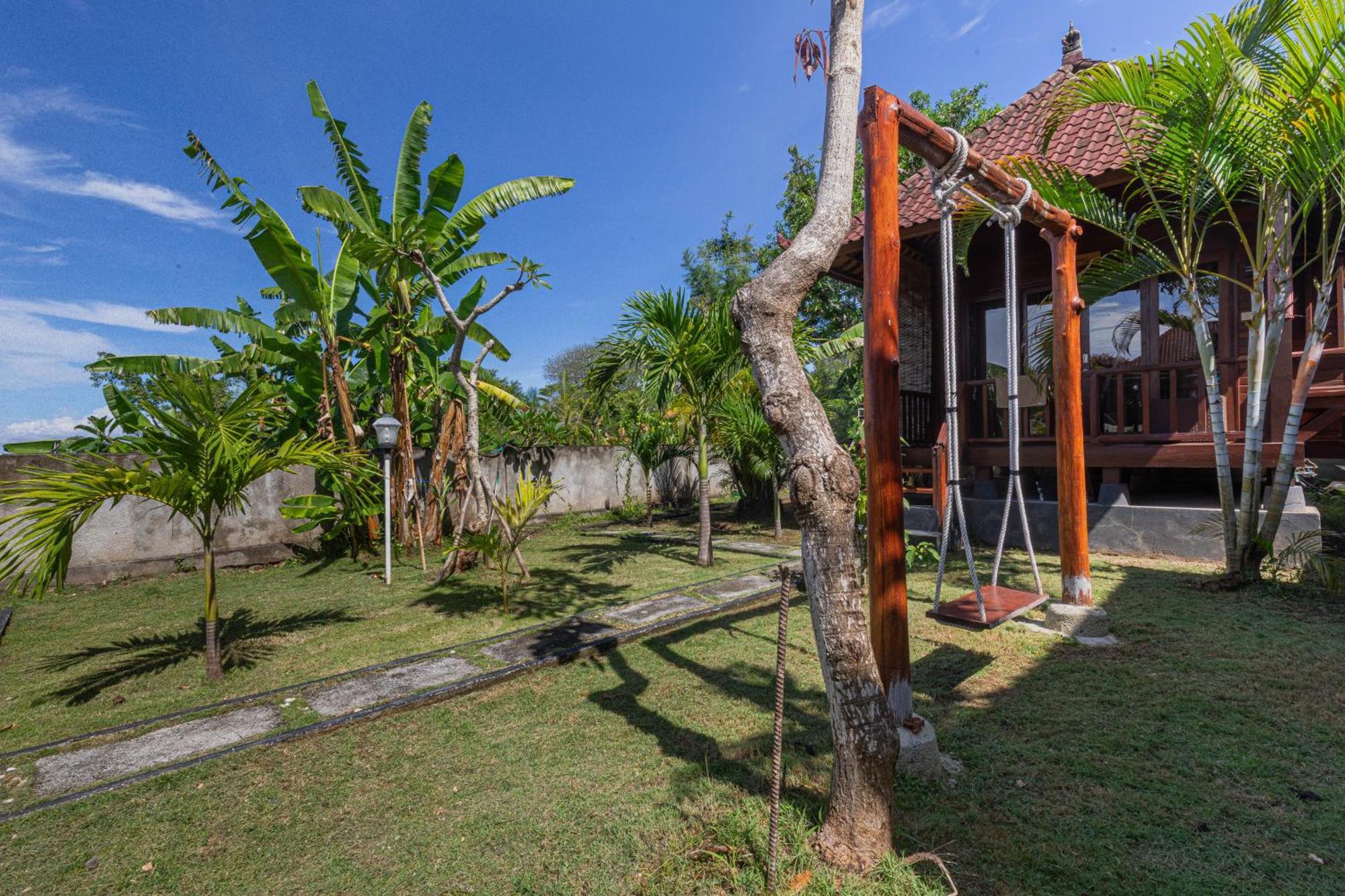 Tatak Bunut Villa Ceningan Lembongan Exterior photo